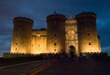 Maschio Angioino: storia e origini della fortezza napoletana maschio angioino