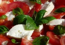 Mozzarella di Bufala: storia e ricette più appetitose mozzarella di bufala