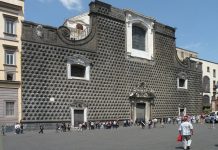 Chiesa del Gesù Nuovo a Napoli: storia, info e curiosità chiesa gesù nuovo napoli