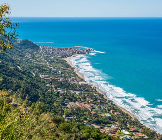 Spiaggia di Pollica: eletta la più bella d’Italia nella guida “Il Mare più bello” acciaroli