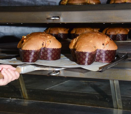 Colombe artigianali a Napoli: dove trovarle e marchi più importanti colomba artigianale napoli